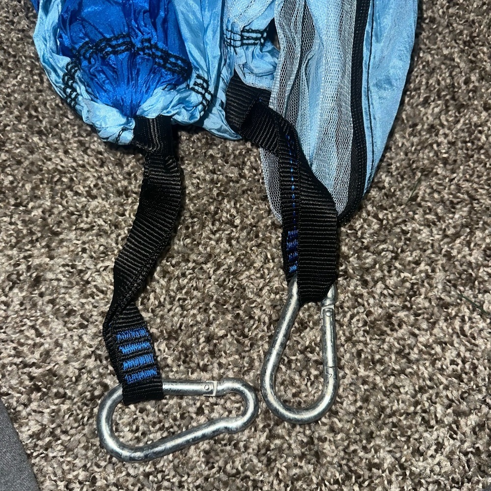 Blue Two-Tone Hammock with net - Picture 4 of 7